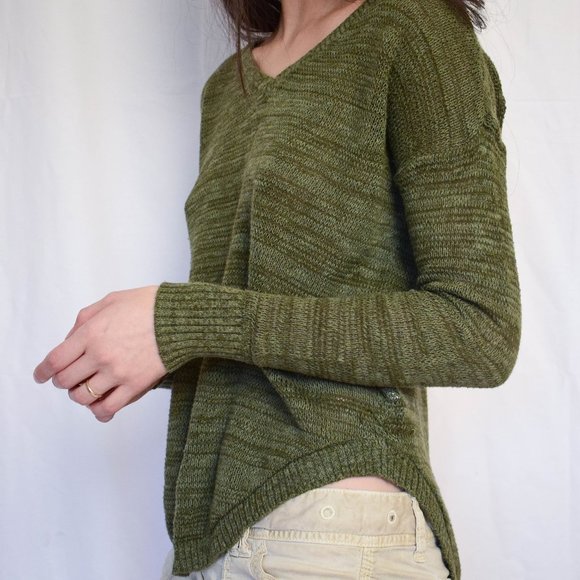 Army Green Knit Sweater 😍 - Picture 5 of 5